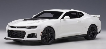 71206 Chevrolet Camaro ZL1 2017 (Summit White) 1:18